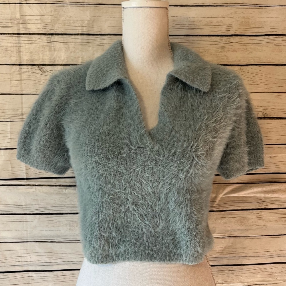 House of Harlow 1960 Blue Soft Fuzzy Sweater Short Sleeve- Cropped Size Small